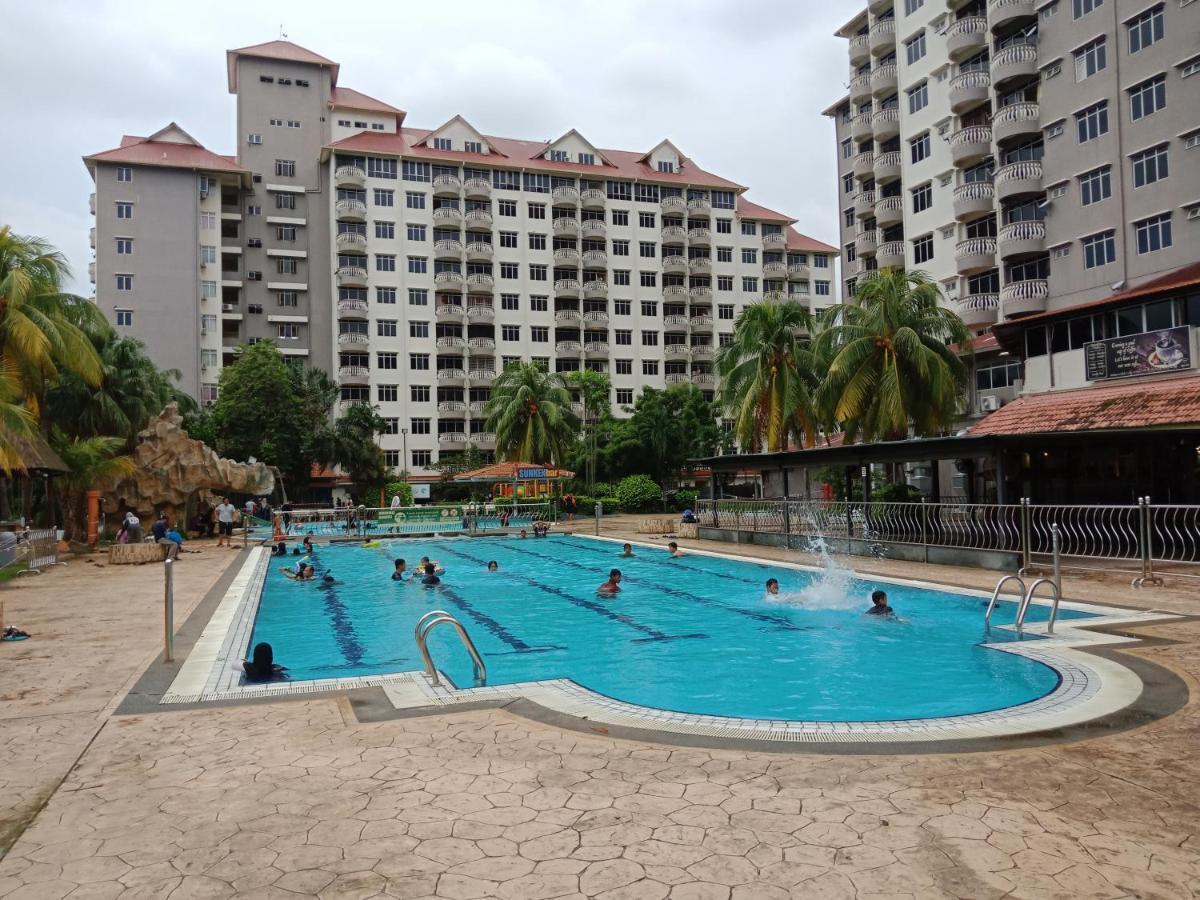 Glory Beach Resort Private 2 Bedroom Apartment Порт-Диксон Экстерьер фото